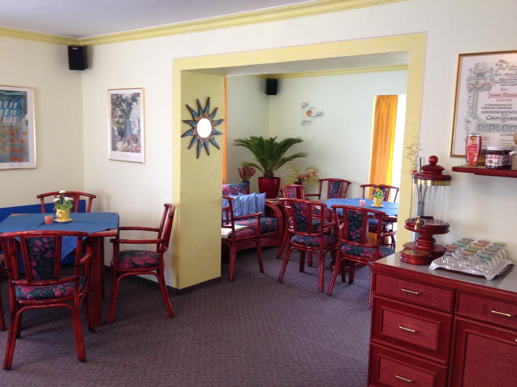 Pension Seerose Дроболлах-ам-Фаакер-Зее Экстерьер фото